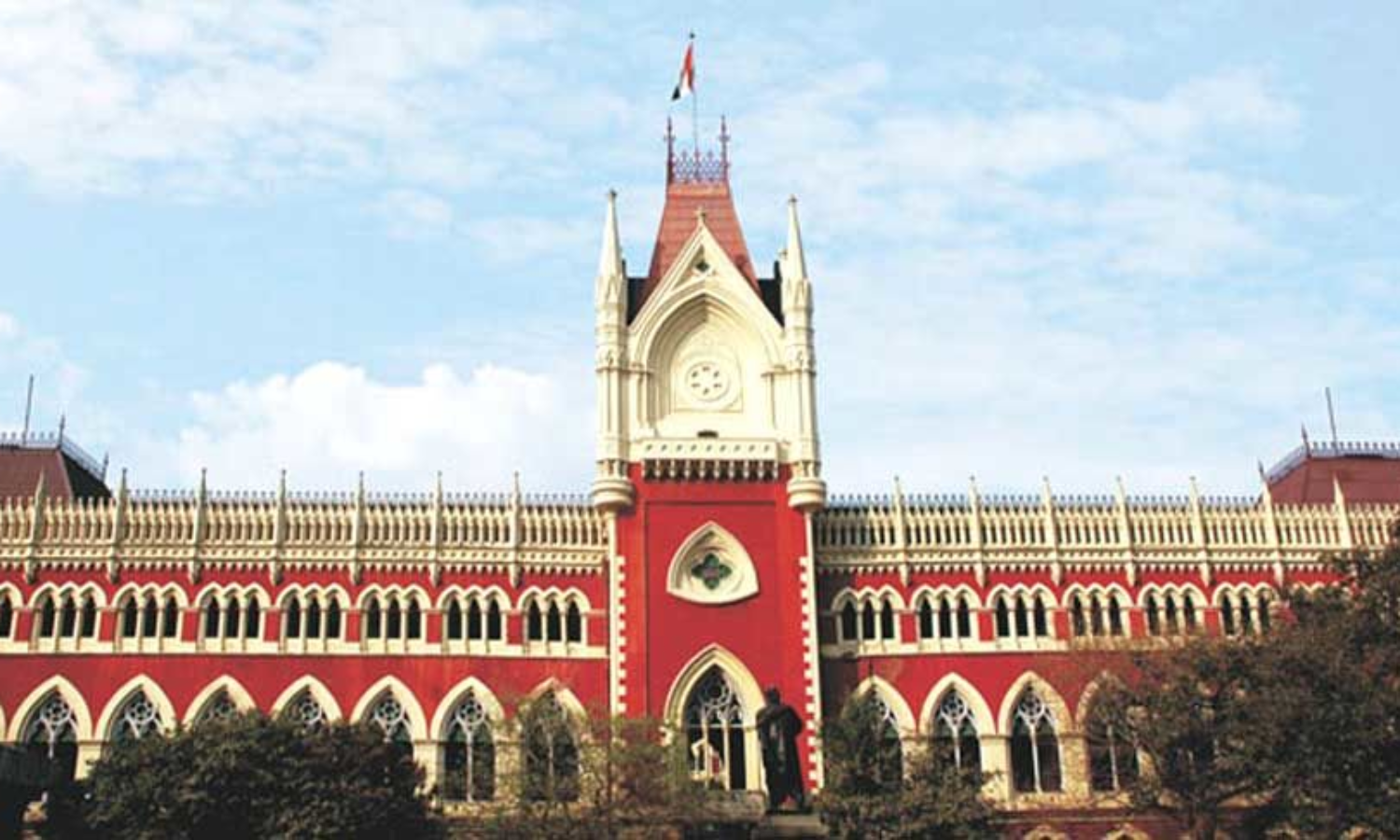 कलकत्ता उच्च न्यायालय ने दिसंबर में सेवानिवृत्त हो रहे कर्मी की नियुक्ति को मंजूरी देने का आदेश दिया