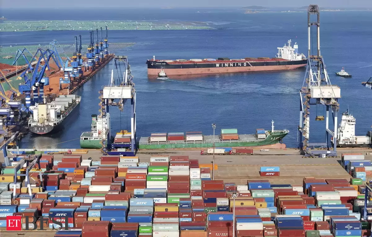 कमजोर वैश्विक मांग से सितंबर में चीन के निर्यात व आयात में 6.2 प्रतिशत गिरावट