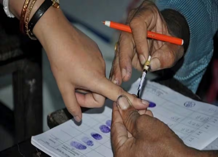 राजस्थान में मतदान शुरू, नेताओं ने अपनी-अपनी जीत का भरोसा जताया