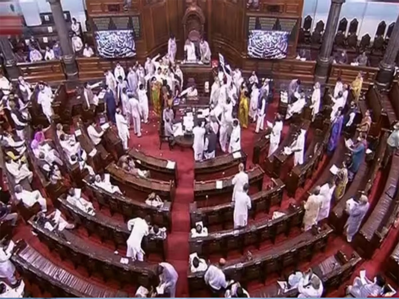 सरकार ने संसद सत्र से पहले शनिवार को सर्वदलीय बैठक बुलाई