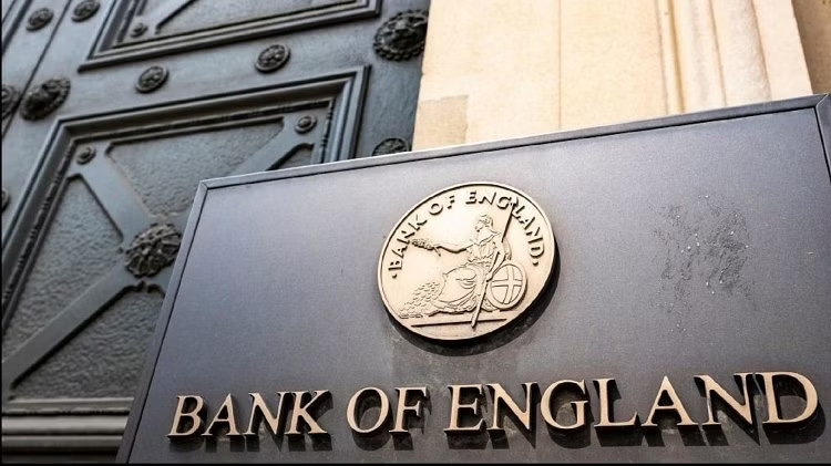 बैंक ऑफ इंग्लैंड ने प्रमुख ब्याज दर को 5.25 प्रतिशत के 15 साल के उच्चस्तर पर कायम रखा
