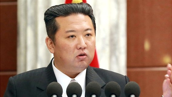 उत्तर कोरिया : किम जोंग उन ने साल के अंत में देश की उपलब्धियों की प्रशंसा की