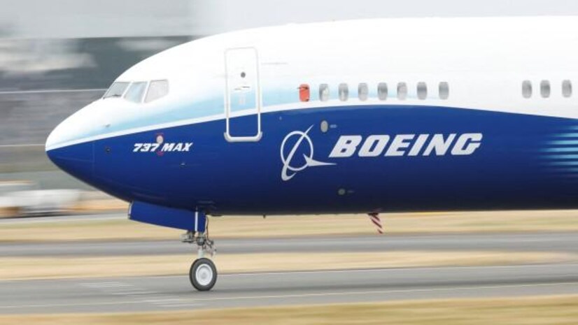 बोइंग ने एयरलाइनों से 737 मैक्स विमानों के हार्डवेयर की जांच करने को कहा