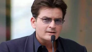 23_12_2023-charlie_sheen_23611552