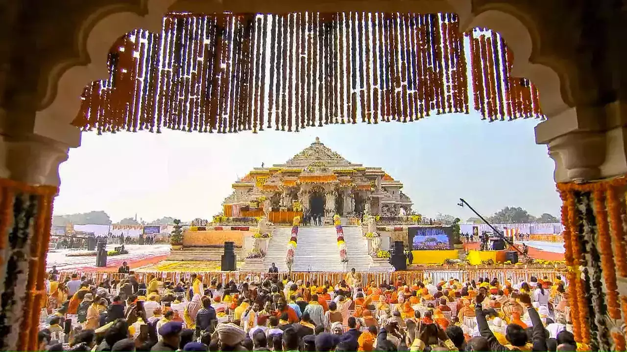 अयोध्या में राममंदिर में प्राण प्रतिष्ठा के बाद पांच दिन में 13 लाख श्रद्धालुओं ने किए दर्शन : राष्ट्रपति मुर्मू