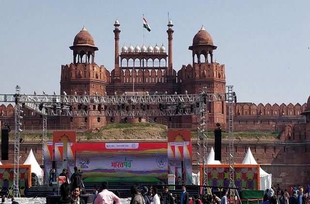 दिल्ली पुलिस ने लाल किले पर आयोजित भारत पर्व को लेकर यातायात परामर्श जारी किया