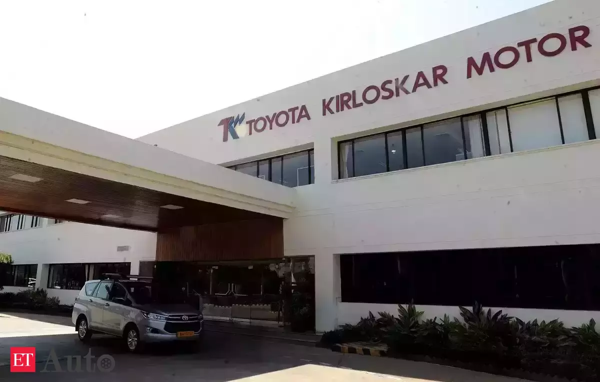 टोयोटा किर्लोस्कर मोटर की बिक्री 2023 में 45 प्रतिशत बढ़कर 2,33,346 इकाई पर