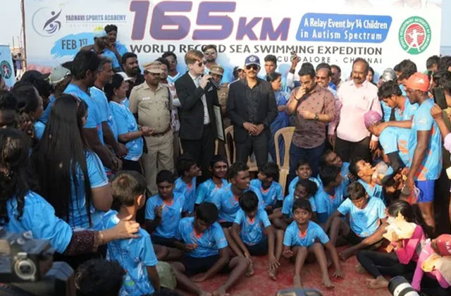 ऑटिज्म से पीड़ित बच्चों ने 165 किमी तैराकर बनाया नया विश्व रिकॉर्ड