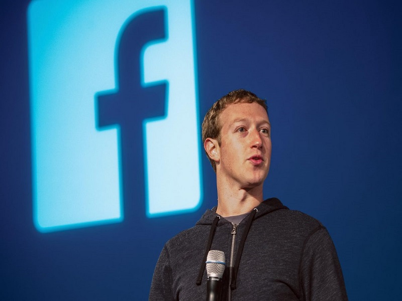 चार फरवरी : फेसबुक लॉन्च, जुकरबर्ग ने बदला सोशल मीडिया का अंदाज