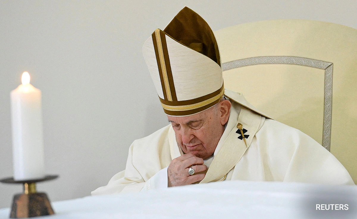 गुड फ्राइडे के पारंपरिक जुलूस में शामिल नहीं हुए पोप फ्रांसिस