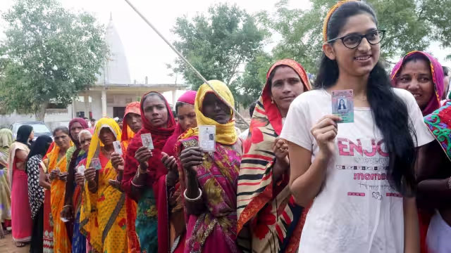 झारखंड में चार आदिवासी लोकसभा सीट पर निर्णायक भूमिका निभाएंगी महिला मतदाता