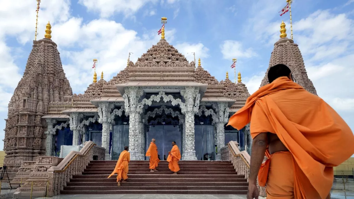 अबू धाबी का पहला हिंदू मंदिर आम लोगों के लिए खोला गया