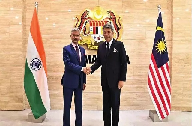 जयशंकर ने मलेशियाई विदेश मंत्री से मुलाकात की, बहुआयामी द्विपक्षीय संबंधों पर चर्चा की
