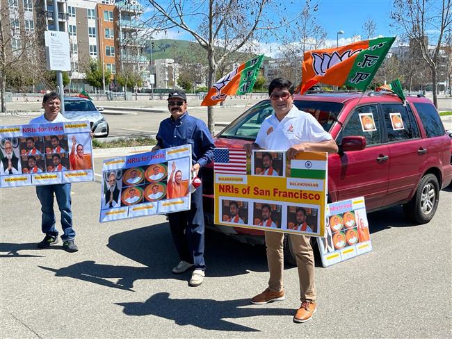 अमेरिका में भाजपा समर्थकों ने 20 शहरों में निकाली कार रैली