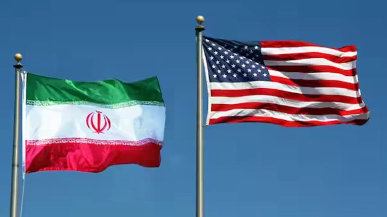 ईरान के साथ कारोबार पर प्रतिबंधों के जोखिम के बारे में भी सजग रहें: अमेरिका