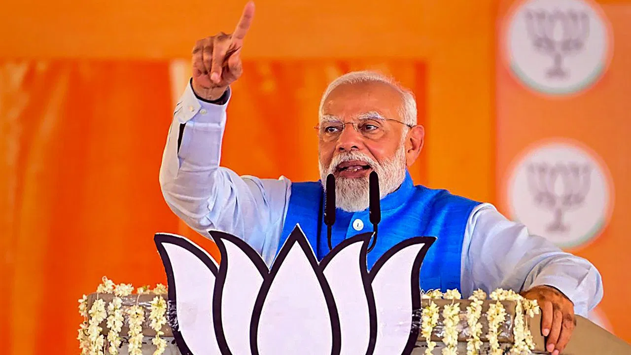 कांग्रेस नीत ‘इंडिया’ गठबंधन की योजना पांच साल में पांच प्रधानमंत्री बनाने की है: मोदी
