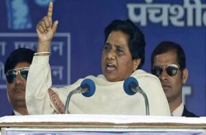 17_15_519388347mayawati