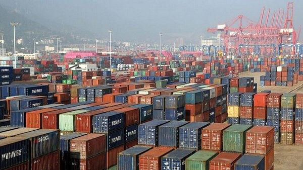 देश का निर्यात अप्रैल में एक प्रतिशत बढ़कर 34.99 अरब डॉलर पर