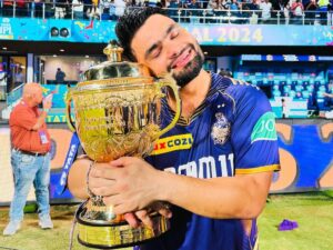 Rinku-Singh-with-IPL-Trophy