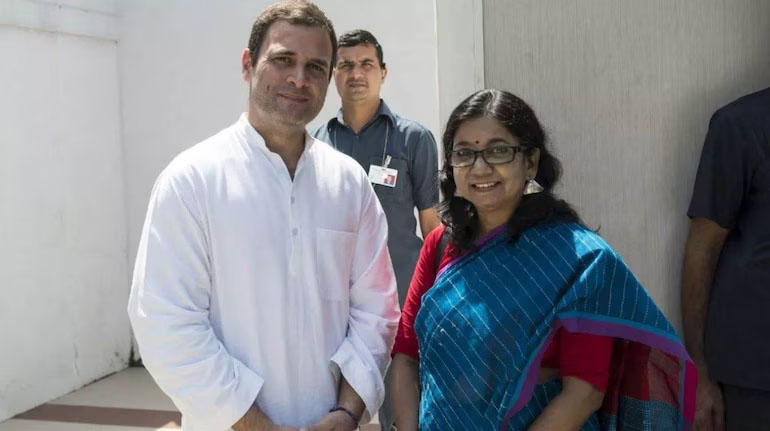ओडिशा: पार्टी से वित्तीय मदद न मिलने पर पुरी से कांग्रेस प्रत्याशी सुचरिता मोहंती ने लौटाया टिकट