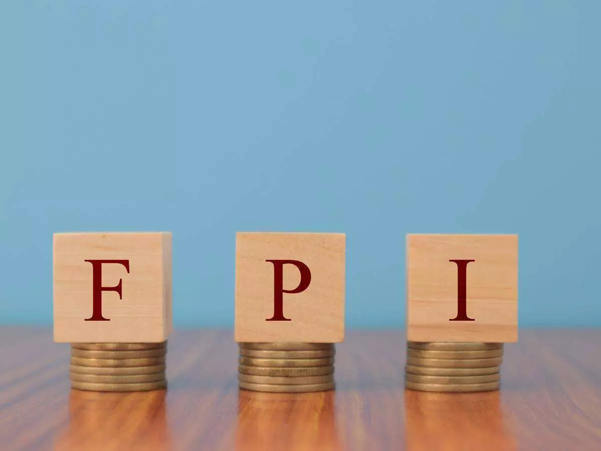 एफपीआई ने मई में अबतक शेयरों से 28,200 करोड़ रुपये निकाले