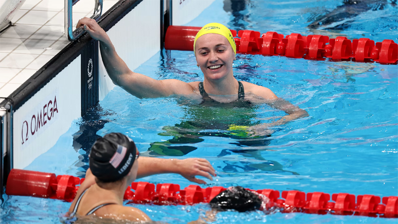 टिटमस ने महिला 200 मीटर फ्रीस्टाइल तैराकी में नया विश्व रिकॉर्ड बनाया