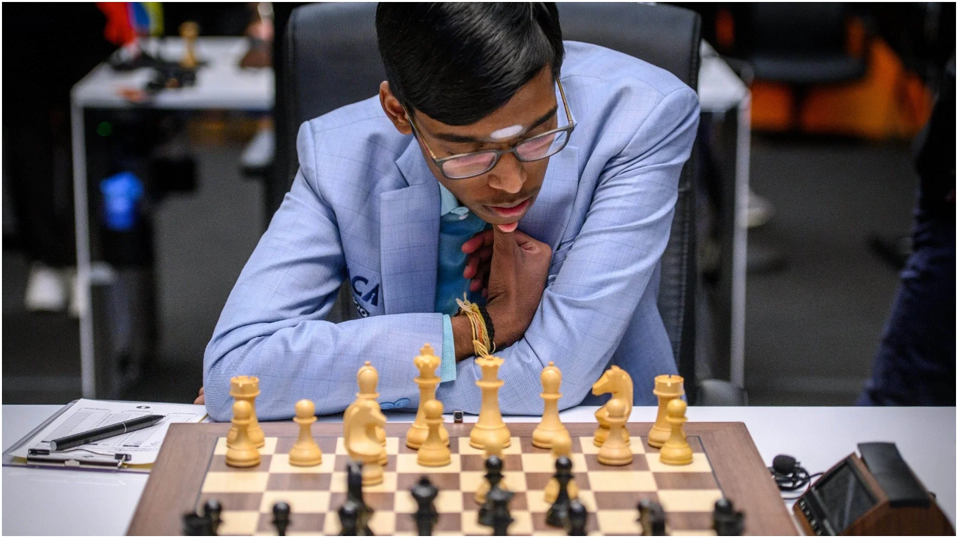 प्रज्ञानानंदा ने बोगडान डेनियल से ड्रा खेला, अलीरेजा सुपरबेट क्लासिक टूर्नामेंट शतरंज में चमके