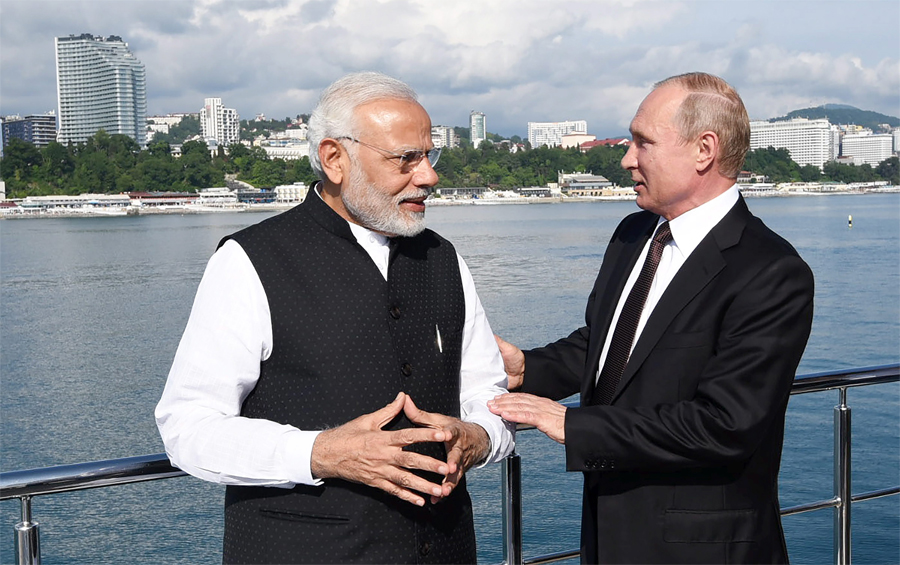 भारत शांतिपूर्ण और स्थिर क्षेत्र के लिए सहयोगात्मक भूमिका निभाना चाहता है: रूस दौरे से पहले मोदी