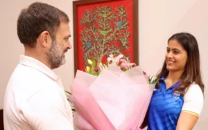 new-delhi-leader-of-opposition-rahul-gandhi-congratulates-manu