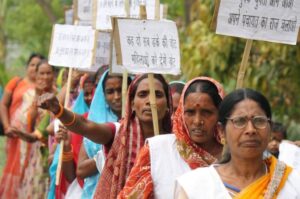 Women-with-slogans-marching_flickr-1