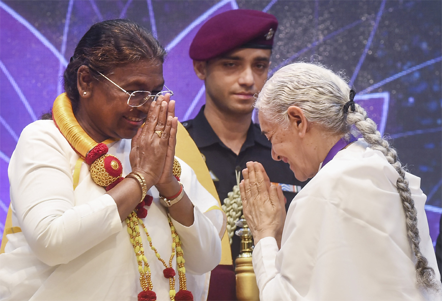 वर्तमान में शांति और एकता की महत्ता और अधिक बढ़ गई है: राष्ट्रपति मुर्मू