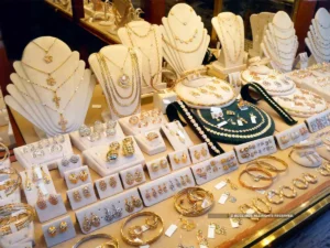 indias-plain-gold-jewellery-exports-up-20-98-in-9mfy23-gjepc