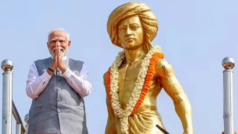 प्रधानमंत्री मोदी ने बिरसा मुंडा की जयंती पर उन्हें दी श्रद्धांजलि