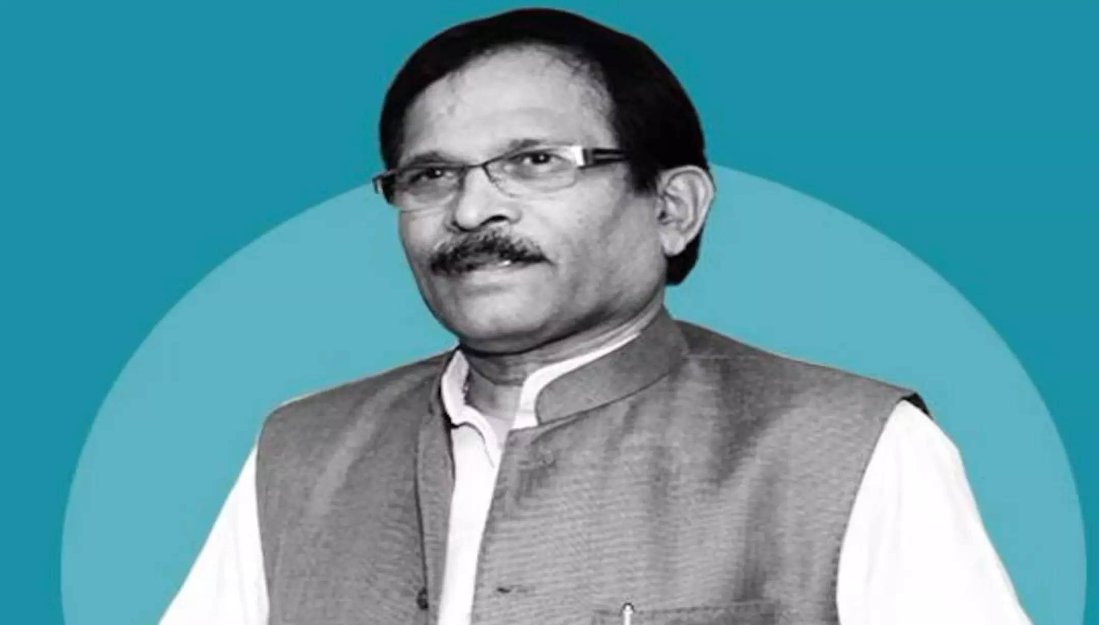 1222117-shripad-naik-biography-hindi