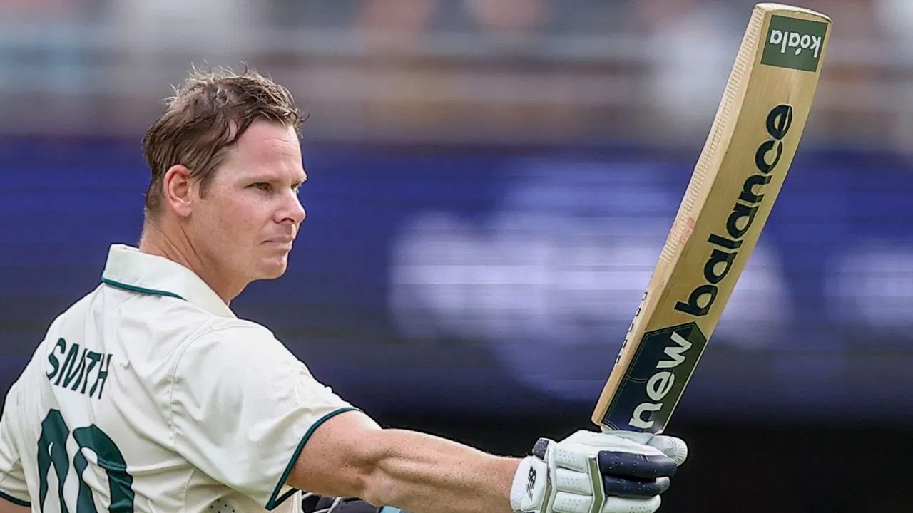 steve-smith-century-