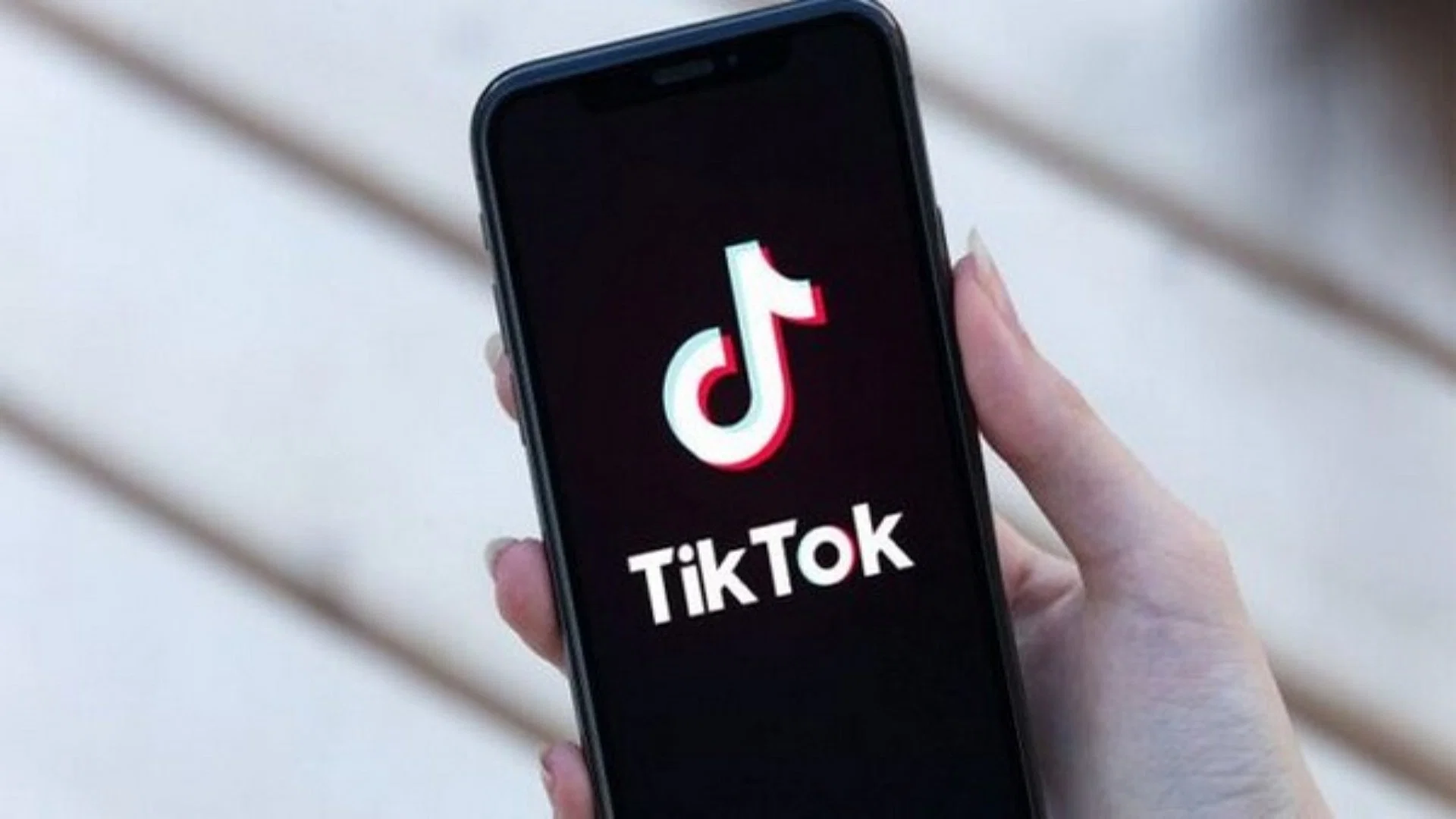 tiktok_587cf8393e768ffd748d094f6153aa07