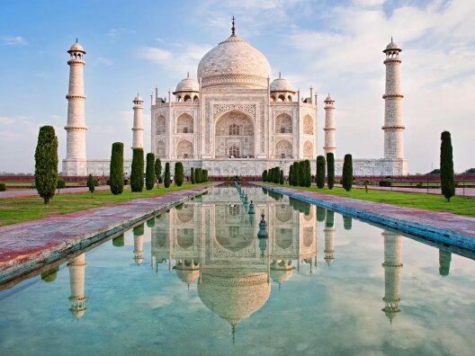 2615020-taj-mahal