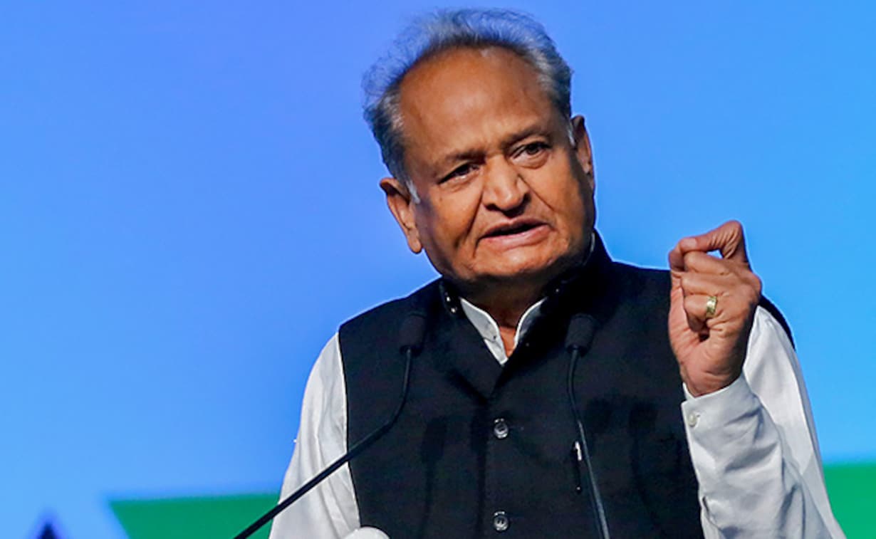 4rju687_ashok-gehlot-pti_625x300_15_October_22