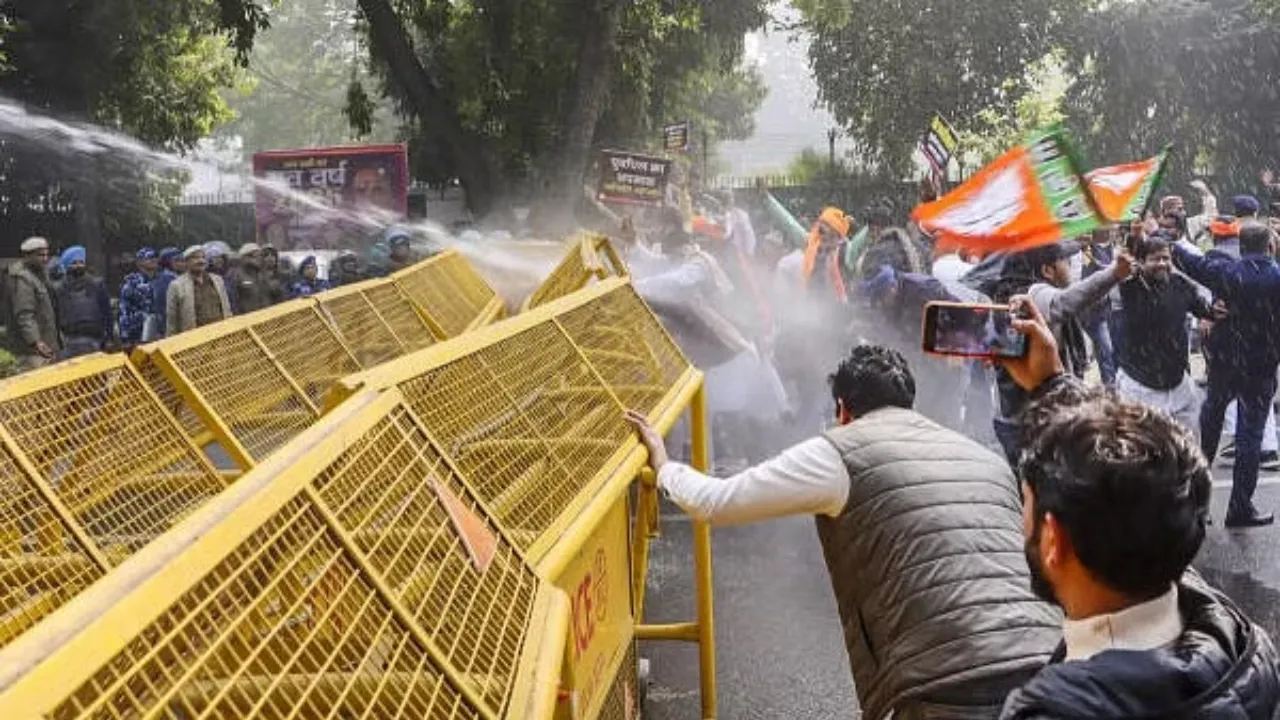 Delhi-Election-2_V_png--1280x720-4g