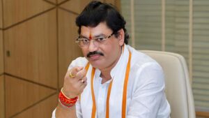 Dhananjay-Munde-said-I-am-ready-to-resign-on-the-request-of-Fadnavis-or-Ajit-Pawar