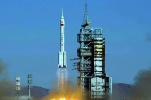 china-rocket-pakistan-153112178122