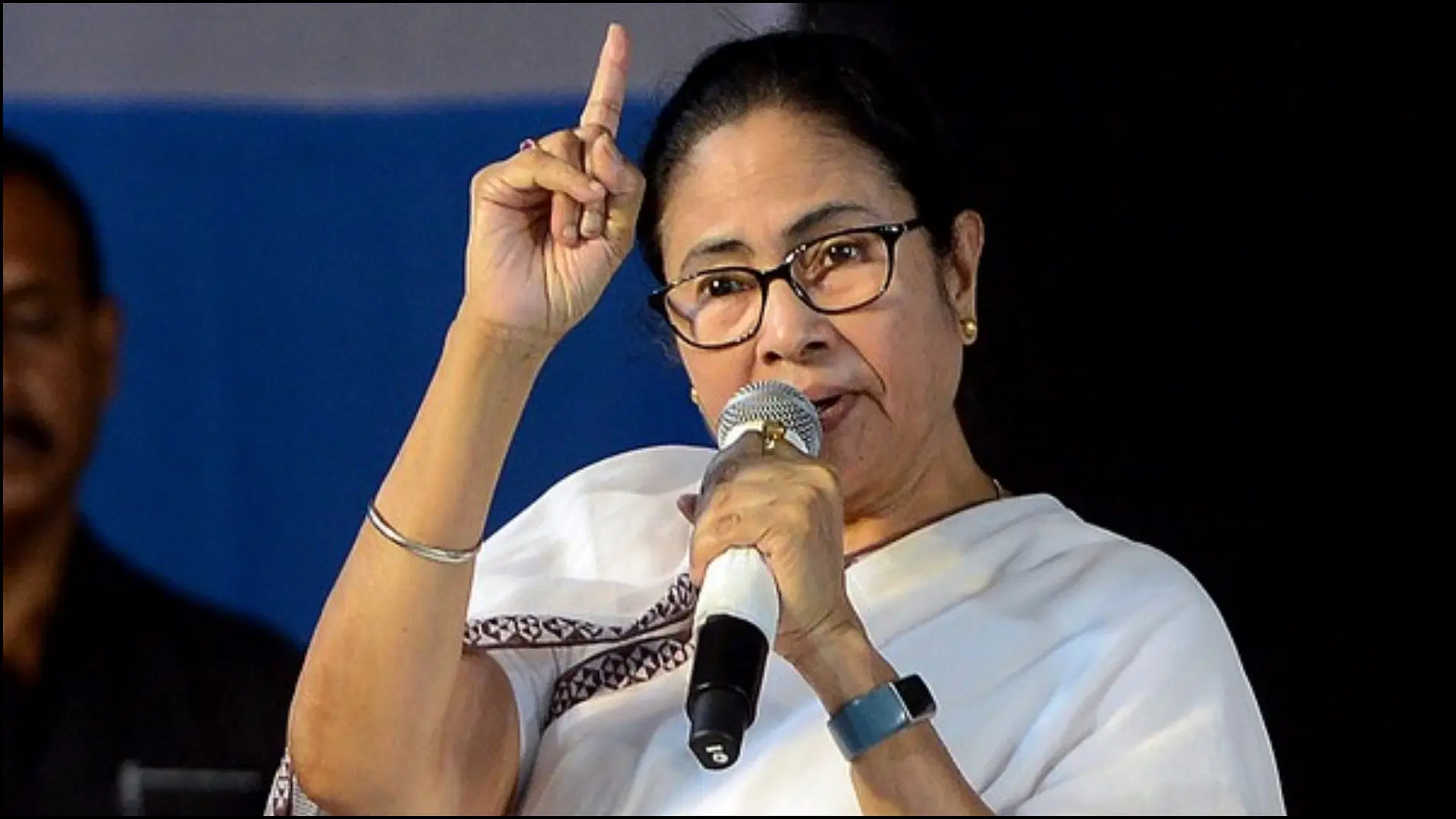 mamata-banerjee_9f3f696afc82f4077dfeddcda480c0ec