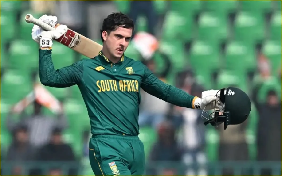 Matthew-Breetzke-Century-South-Africa-Set-305-Runs-Target-Against-New-Zealand-In-2nd-ODI-Tri-Series-Match