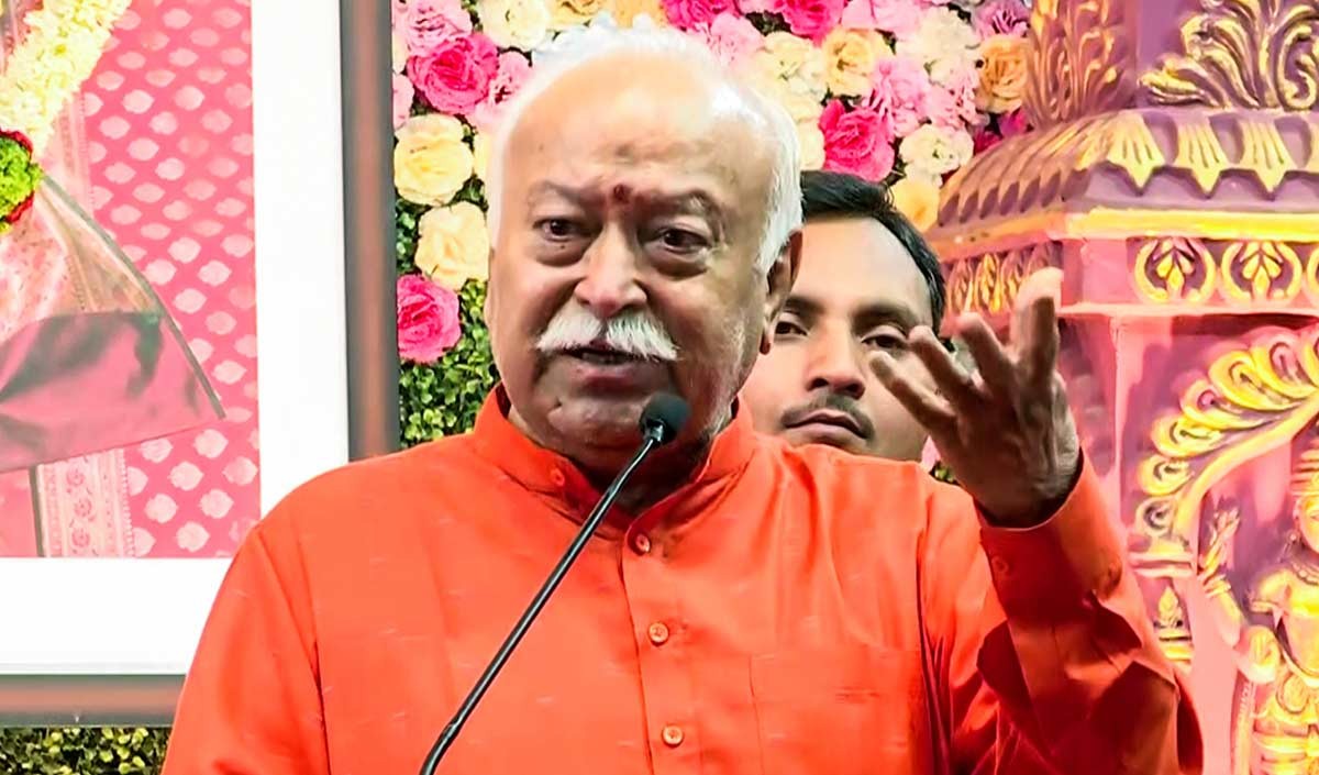 mohan-bhagwat_large_1213_23