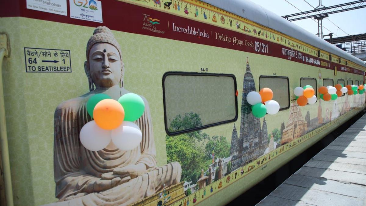 bharat gaurav train