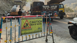 Building-In-Sisha-Golai-Gangtok-Goes-Up-In-Flames-91