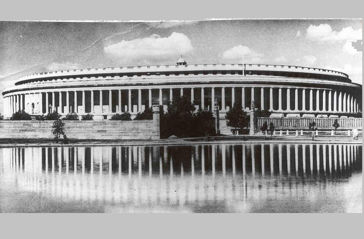 Indian-Parliament-Old-pic-001-1200-File