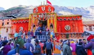 badrinath-temple_large_1039_153