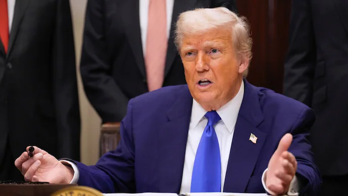 donald-trump-125210299-16x9_0