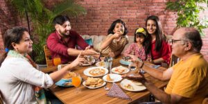 parivaar-ka-mahatv-kyun-hai-jaruri-kayi-pareshaaniyon-se-aap-pa-sakte-hai-soulveda